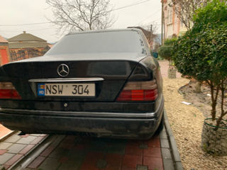 Mercedes E-Class foto 3