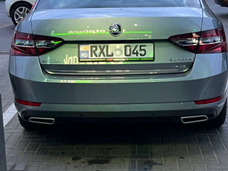 Skoda Superb foto 3