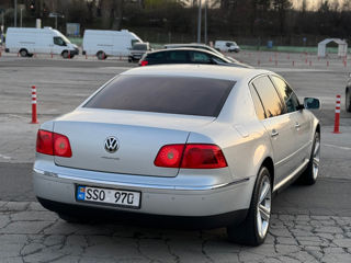 Volkswagen Phaeton foto 2