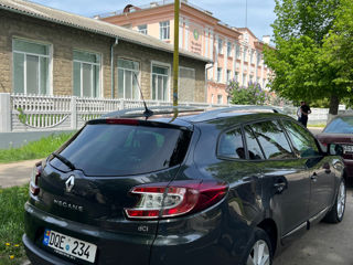 Renault Megane foto 2