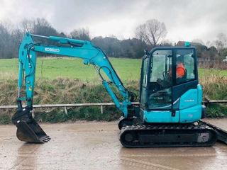 Excavator de vanzare Kobelco SK 55 SRX-6