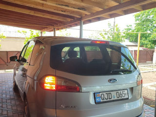 Ford S-Max фото 5