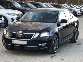 Skoda Octavia foto 1