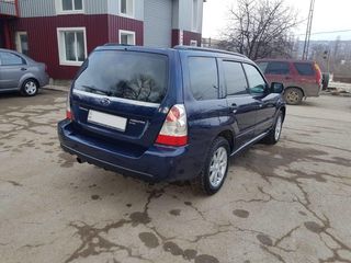 Subaru Forester foto 3