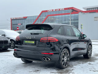 Porsche Cayenne foto 4