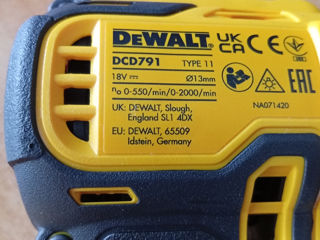 Шуруповёрт DeWalt DCD 791 foto 2