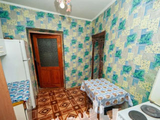 Apartament cu 2 camere, 38 m², Botanica, Chișinău foto 8