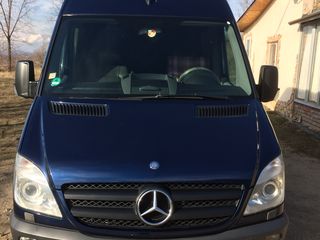 Mercedes Sprinter 215 foto 1