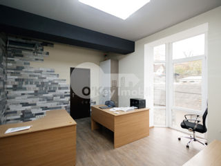 Spațiu comercial, 415 mp, Centru, 3800 € ! foto 10