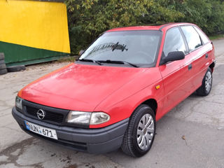 Opel Astra foto 4