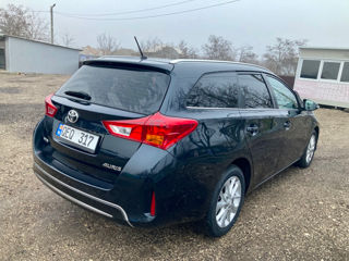 Toyota Auris foto 6