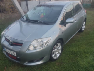 Toyota Auris foto 2