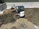 Prestări servicii mini-excavator bobcat + basculantă + ciocan hidraulic foto 7