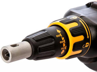 Masina de insurubat pentru rigips pe acumulator / шуруповерт dewalt dcf620nk foto 0