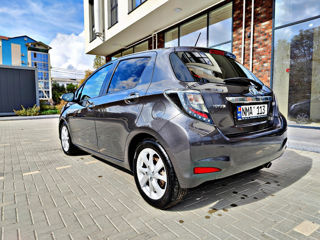 Toyota Yaris foto 6