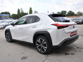 Lexus UX foto 5