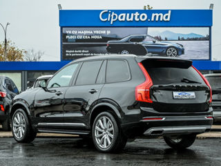 Volvo XC90 foto 2