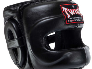 Шлем боксерский с бампером кожаный Twins