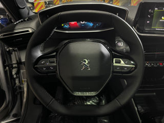 Peugeot 2008 foto 6