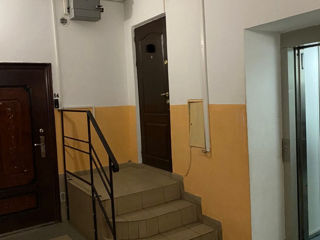Apartament cu 1 cameră, 33 m², Botanica, Chișinău foto 3