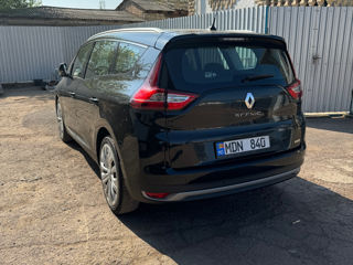 Renault Grand Scenic foto 3