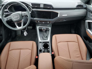 Audi Q3 foto 8