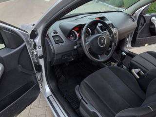 Renault Megane foto 9