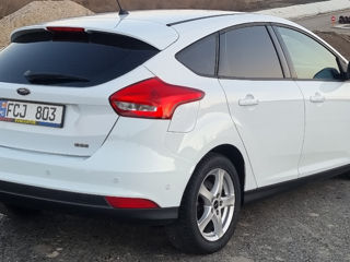 Ford Focus foto 4