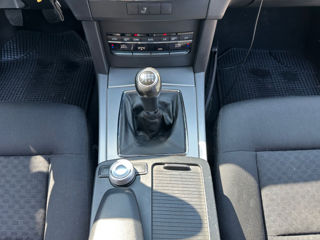 Mercedes E-Class фото 12