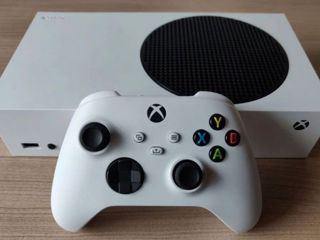 Xbox SS si Laptop Gaming foto 1