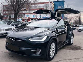 Tesla Model X foto 3