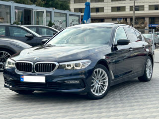 BMW 5 Series foto 1