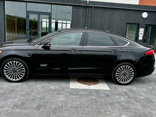 Ford Fusion foto 4