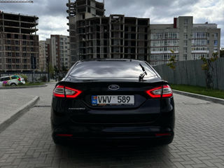 Ford Mondeo foto 4