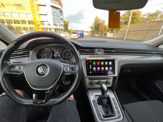 Volkswagen Passat foto 9