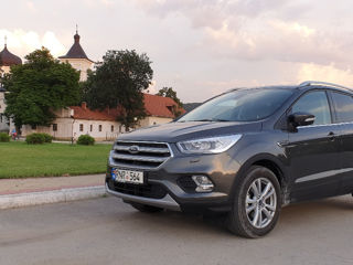 Ford Kuga foto 3