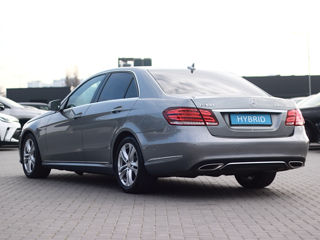 Mercedes E-Class foto 7