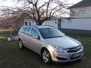 Opel Astra foto 8