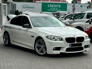 BMW 5 Series foto 4