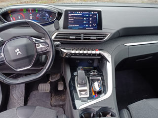 Peugeot 5008 foto 10