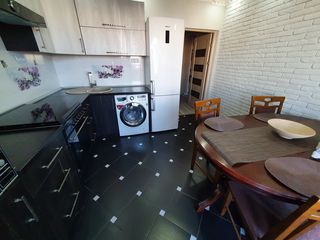 Apartament cu 2 camere, 65 m², Centru, Bălți foto 6