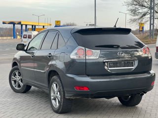 Lexus RX Series фото 4