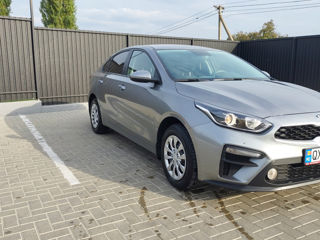 KIA Cerato foto 2