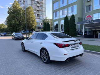 Infiniti Q50 foto 4