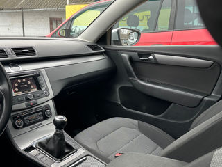 Volkswagen Passat foto 12