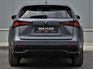 Lexus NX Series foto 2