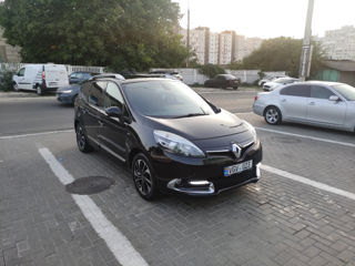 Renault Grand Scenic foto 1