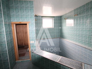 Casă în 2 nivele, 402 m2, 6 ari, Botanica, str. Plaiului, Euroreparație! foto 9