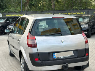 Renault Scenic foto 4