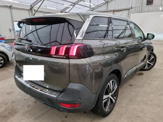 Peugeot 5008 foto 3